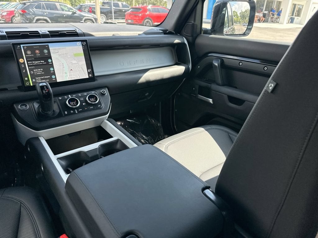 2025 Land Rover Defender S