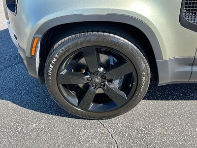 2023 Land Rover Defender 110 S