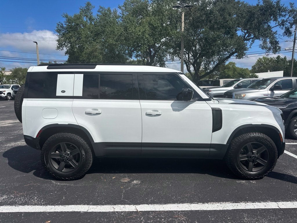 2020 Land Rover Defender Base