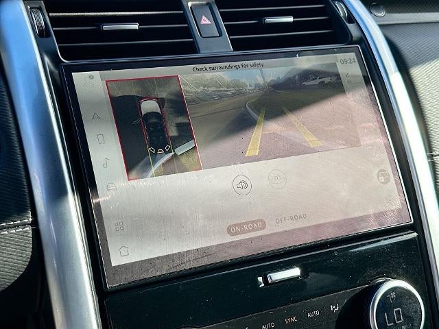 2023 Land Rover Discovery P360 Metropolitan Edition