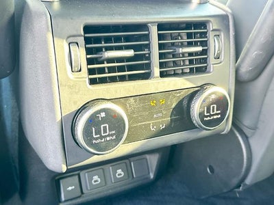 2023 Land Rover Discovery P360 Metropolitan Edition