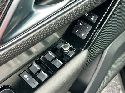 2022 Land Rover Range Rover Velar P250 R-Dynamic S