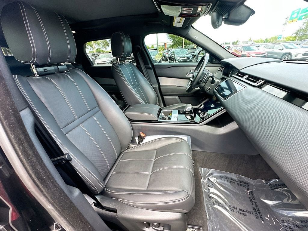 2022 Land Rover Range Rover Velar P250 R-Dynamic S