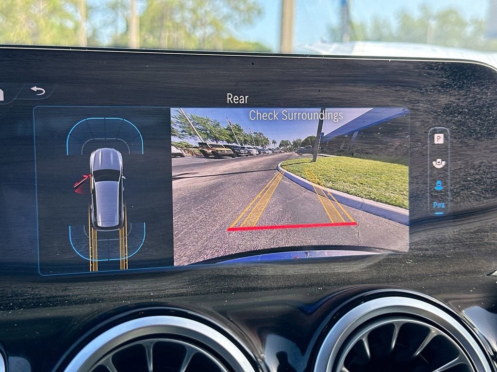 2025 Mercedes-Benz GLB GLB 250
