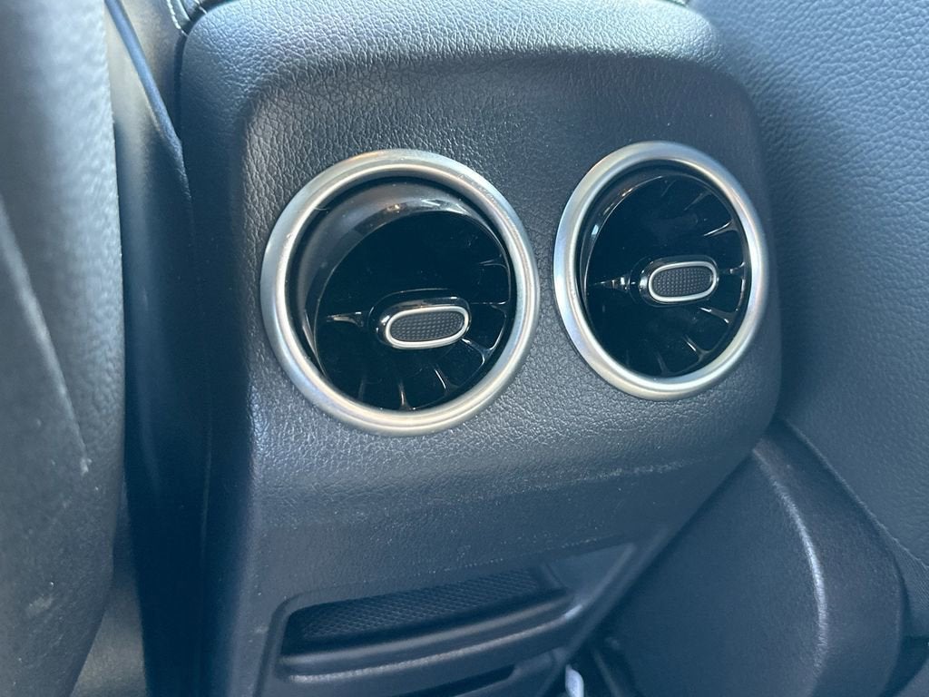 2025 Mercedes-Benz GLB GLB 250