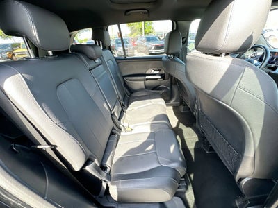 2025 Mercedes-Benz GLB GLB 250