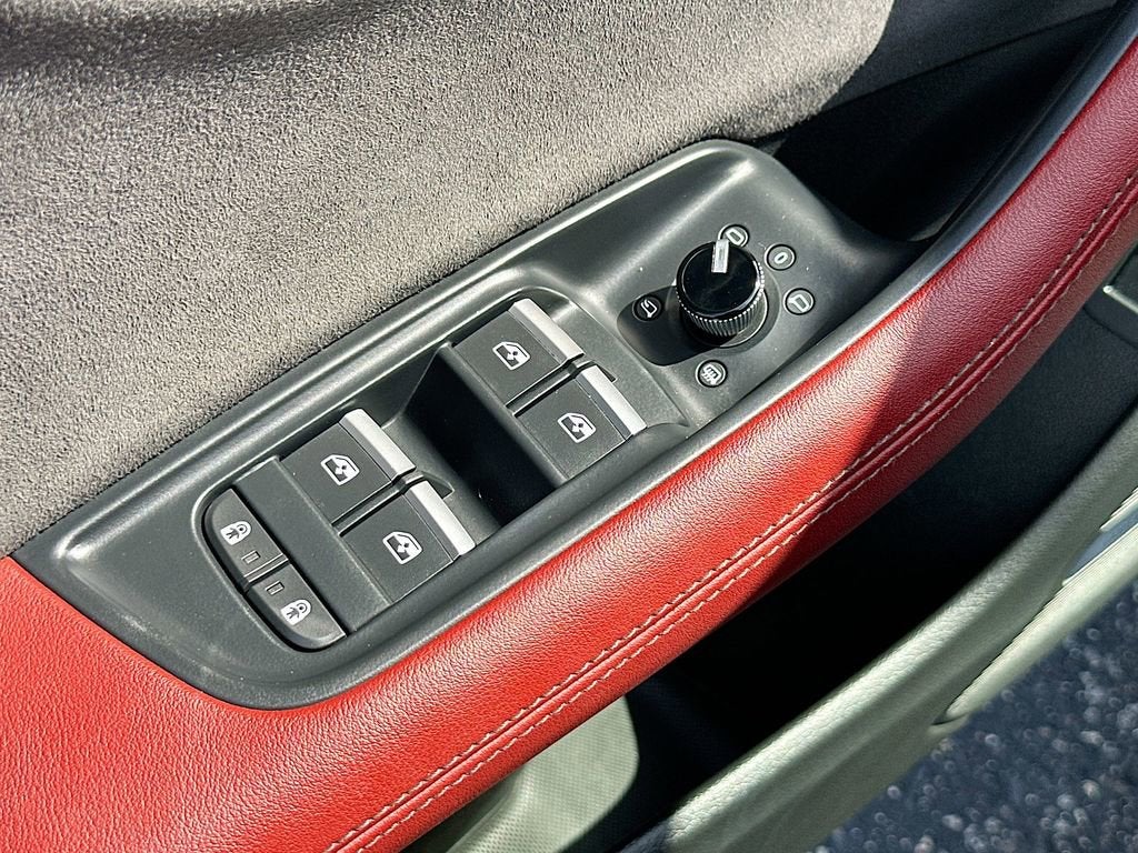 2024 Audi SQ8 Premium Plus 4.0 TFSI quattro