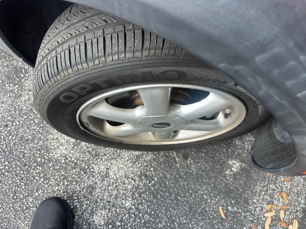 2010 MINI Cooper Base