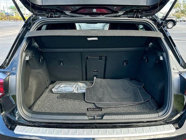 2024 Volkswagen Golf GTI 2.0T SE