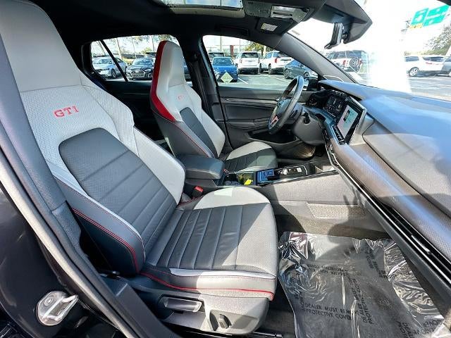 2024 Volkswagen Golf GTI 2.0T SE