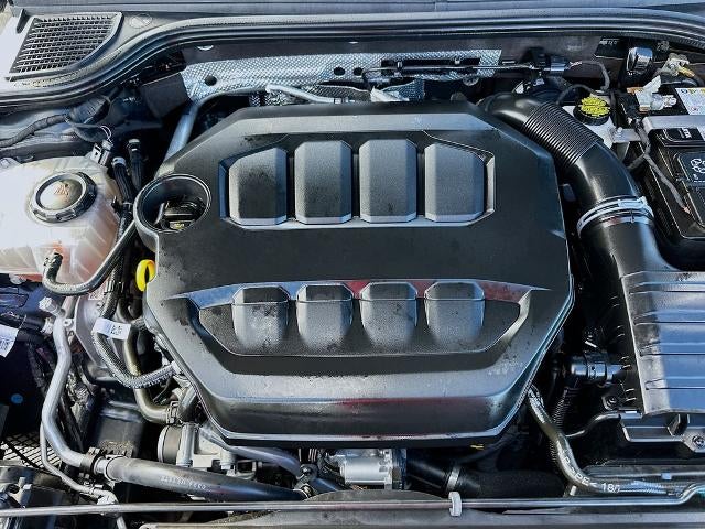 2024 Volkswagen Golf GTI 2.0T SE