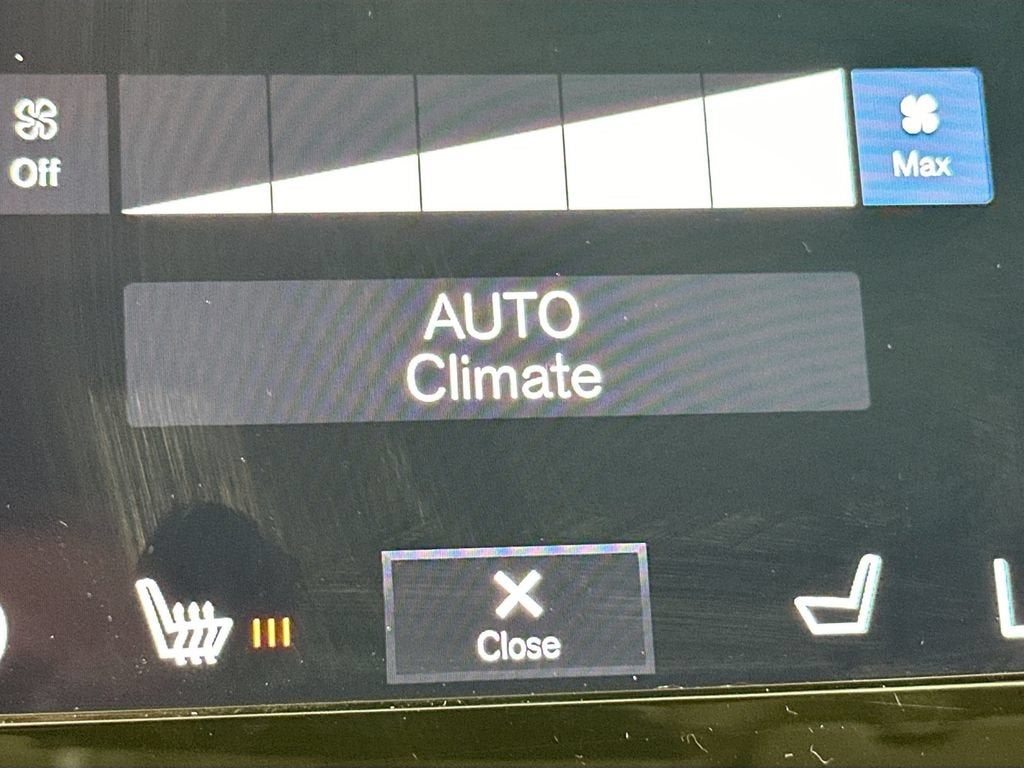 2022 Volvo XC40 T4 Inscription