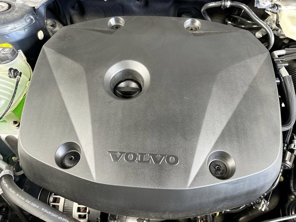 2022 Volvo XC40 T4 Inscription
