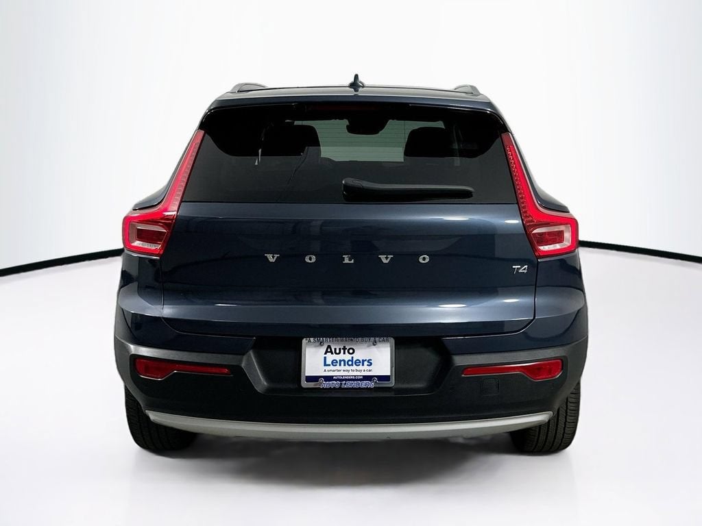 2022 Volvo XC40 T4 Inscription