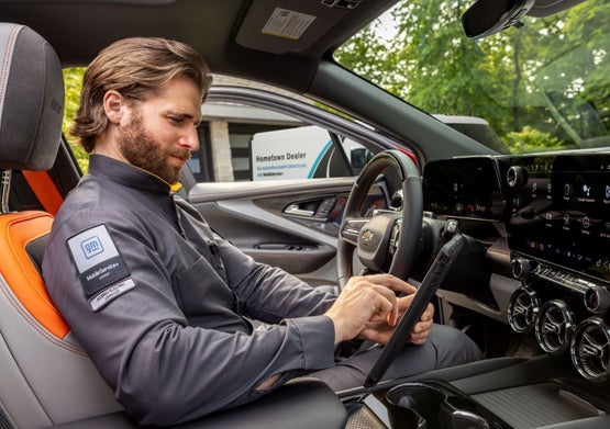 Dimmitt Chevrolet Mobile Service Technician